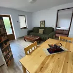 Apartament Cu Terasa